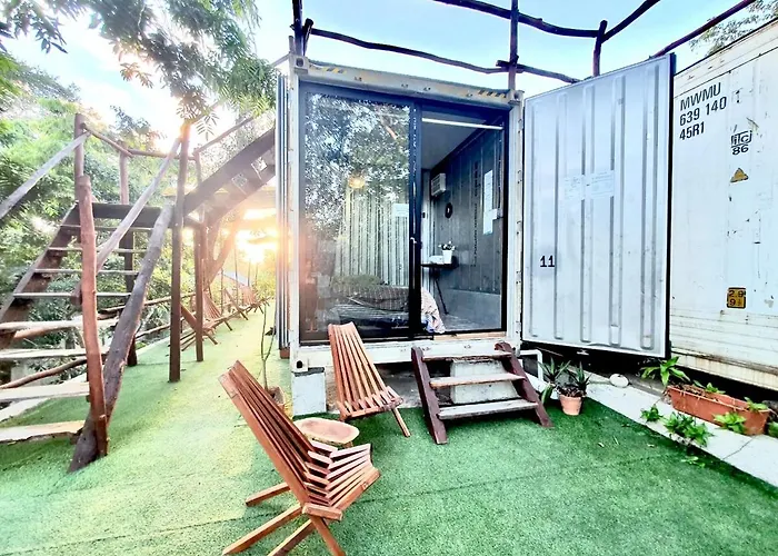 Simple Inc Bathroom 6 *